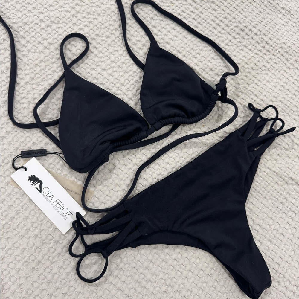 Ola Feroz - Perfect Black Bikini Set